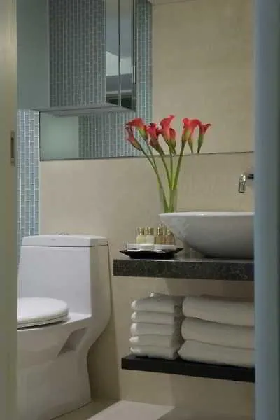 The Johnston Suites 香港