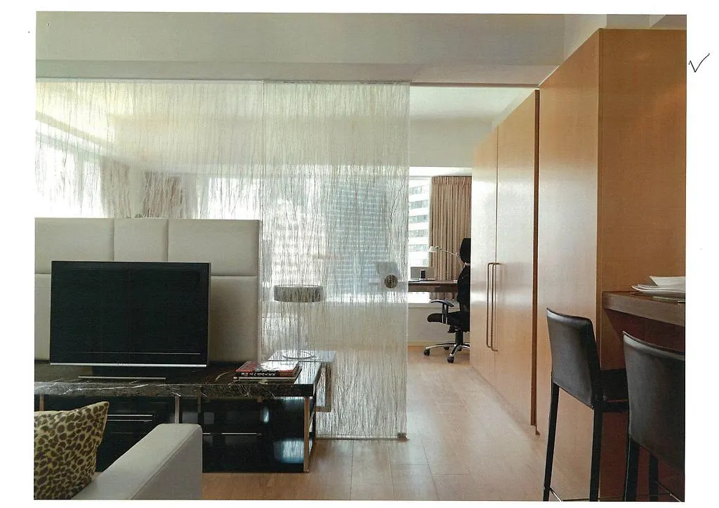 The Johnston Suites Hongkong 5*,  Čína